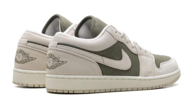Air Jordan 1 Low SE 'Medium Olive' Sail HV4089-201