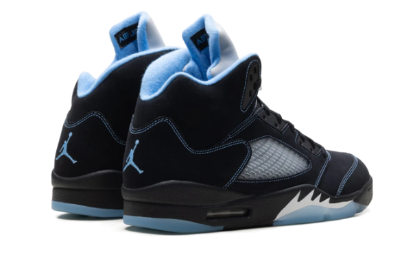 Air Jordan 5 Low 'Black/University Blue' 2026 DD0587-008